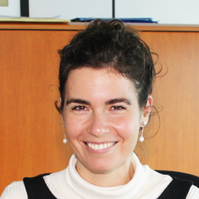 Ariadna Ortiz, Dermatóloga